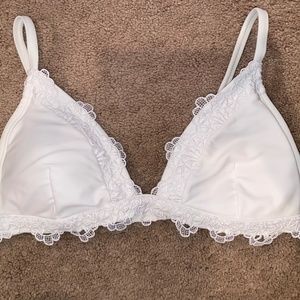 HOLLISTER WHITE BIKINI TOP